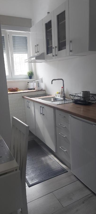 Appartamento Jumi Belgrado Esterno foto
