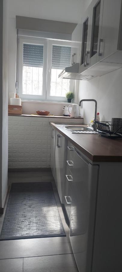 Appartamento Jumi Belgrado Esterno foto